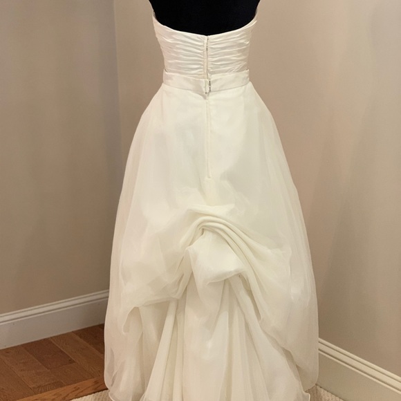 🌿NEW! DAVID’S BRIDAL 2-piece gown. Never worn. - Picture 5 of 8